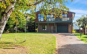 Acacia Views - Acacia Bay Holiday Home